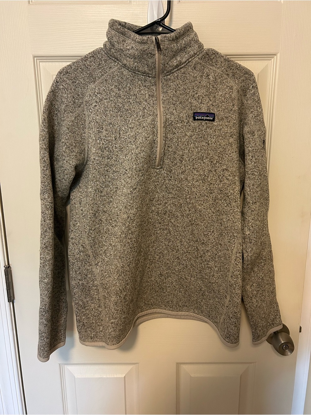 Patagonia Heather Gray Quarter-Zip Pullover Fleece